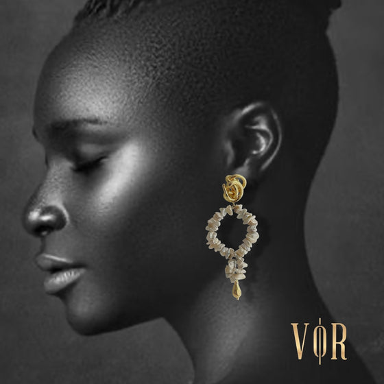 IN-LINE KNOT PEARLS EARRINGS-ONLINE EXCLUSIVE-LIMITED EDITION