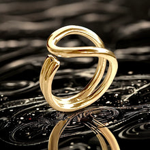  LOOP IN-LINE GOLD RING-RING MANIA