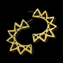  SPIKE HOOP EARRINGS