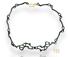  BLACK KENYA NECKLACE