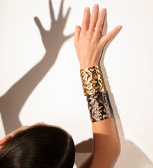  FLUID NATURE XL SCULPTURAL RHODIUM CUFF-BACK IN STOCK